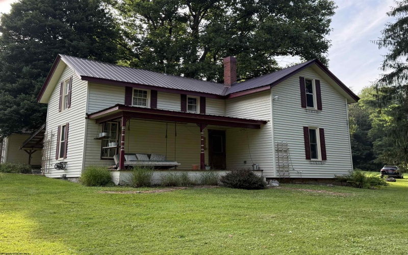 320 Tunnelton Street, Kingwood, West Virginia 26537, 3 Bedrooms Bedrooms, 8 Rooms Rooms,1 BathroomBathrooms,Single Family Detached,For Sale,Tunnelton,0,10166045 320 Tunnelton Street, Kingwood, West Virginia 26537, 3 Bedrooms Bedrooms, 8 Rooms Rooms,1 BathroomBathrooms,Single Family Detached,For Sale,Tunnelton,0,10166045
