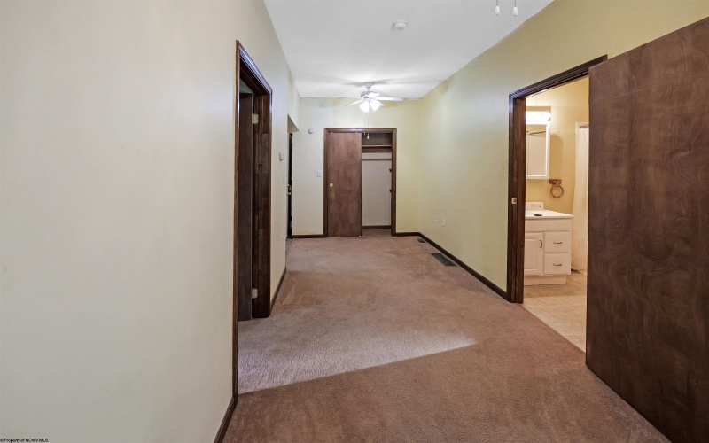 26032 Veterans Memorial Highway, Terra Alta, West Virginia 26764, 4 Bedrooms Bedrooms, 49 Rooms Rooms,3 BathroomsBathrooms,Single Family Detached,For Sale,Veterans Memorial,0,10166042