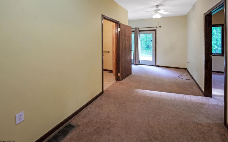 26032 Veterans Memorial Highway, Terra Alta, West Virginia 26764, 4 Bedrooms Bedrooms, 49 Rooms Rooms,3 BathroomsBathrooms,Single Family Detached,For Sale,Veterans Memorial,0,10166042