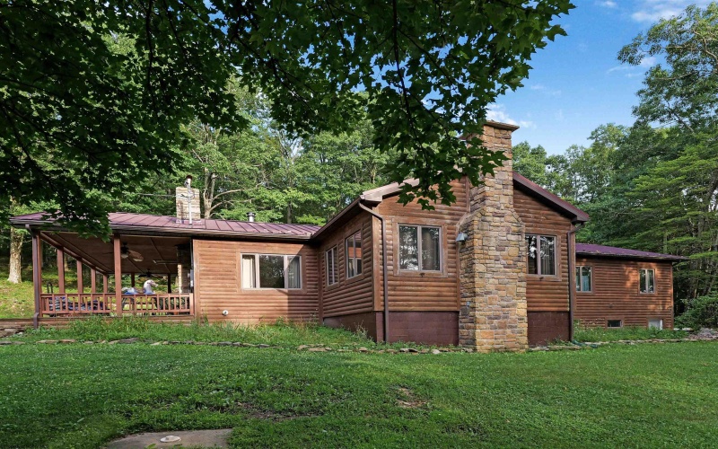 26032 Veterans Memorial Highway, Terra Alta, West Virginia 26764, 4 Bedrooms Bedrooms, 49 Rooms Rooms,3 BathroomsBathrooms,Single Family Detached,For Sale,Veterans Memorial,0,10166042