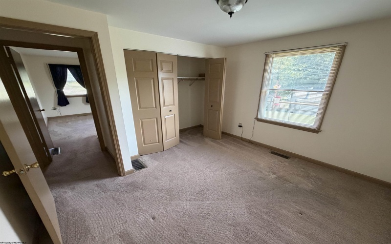 38 Hollister Drive, Beverly, West Virginia 26253, 3 Bedrooms Bedrooms, 7 Rooms Rooms,1 BathroomBathrooms,Single Family Detached,For Sale,Hollister,0,10166027