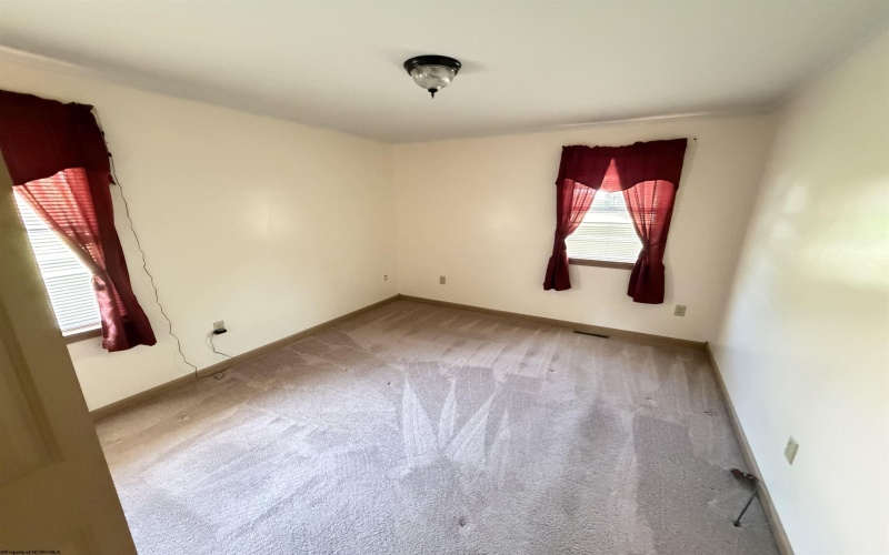 38 Hollister Drive, Beverly, West Virginia 26253, 3 Bedrooms Bedrooms, 7 Rooms Rooms,1 BathroomBathrooms,Single Family Detached,For Sale,Hollister,0,10166027