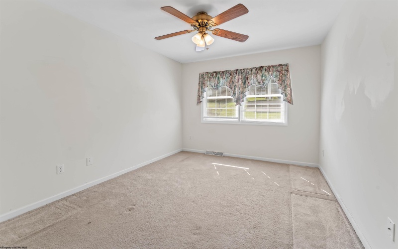 1007 Autumn Avenue, Morgantown, West Virginia 26508, 3 Bedrooms Bedrooms, 6 Rooms Rooms,2 BathroomsBathrooms,Single Family Detached,For Sale,Autumn,0,10166034 1007 Autumn Avenue, Morgantown, West Virginia 26508, 3 Bedrooms Bedrooms, 6 Rooms Rooms,2 BathroomsBathrooms,Single Family Detached,For Sale,Autumn,0,10166034