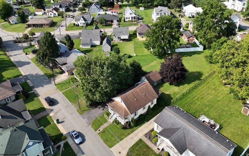 222 Johnson Avenue, Bridgeport, West Virginia 26330, 4 Bedrooms Bedrooms, 6 Rooms Rooms,2 BathroomsBathrooms,Single Family Detached,For Sale,Johnson,0,10166032