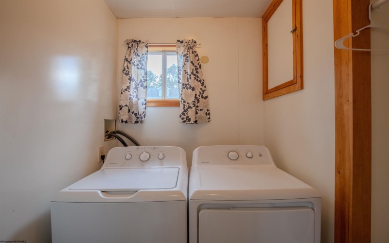 60 Stadium Road, Fredericktown, Pennsylvania 15348, 3 Bedrooms Bedrooms, 9 Rooms Rooms,2 BathroomsBathrooms,Single Family Detached,For Sale,Stadium,0,10166041