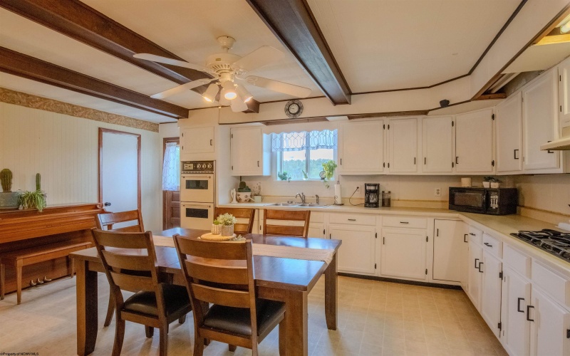60 Stadium Road, Fredericktown, Pennsylvania 15348, 3 Bedrooms Bedrooms, 9 Rooms Rooms,2 BathroomsBathrooms,Single Family Detached,For Sale,Stadium,0,10166041