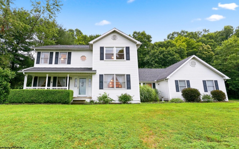 1416 Arcadia Drive, Fairmont, West Virginia 26554, 3 Bedrooms Bedrooms, 8 Rooms Rooms,2 BathroomsBathrooms,Single Family Detached,For Sale,Arcadia,0,10166054