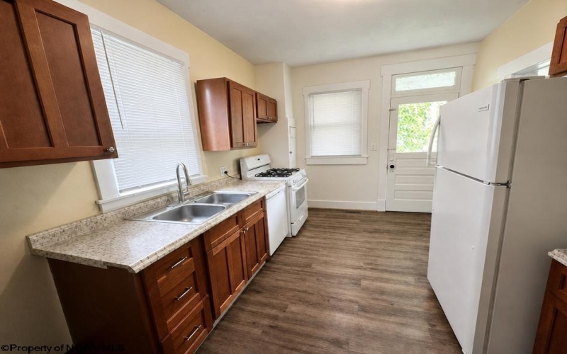 565 Brockway Avenue, Morgantown, West Virginia 26501, 0 , 0 ,0,Multi-unit/income,For Sale,Brockway,0,10166049