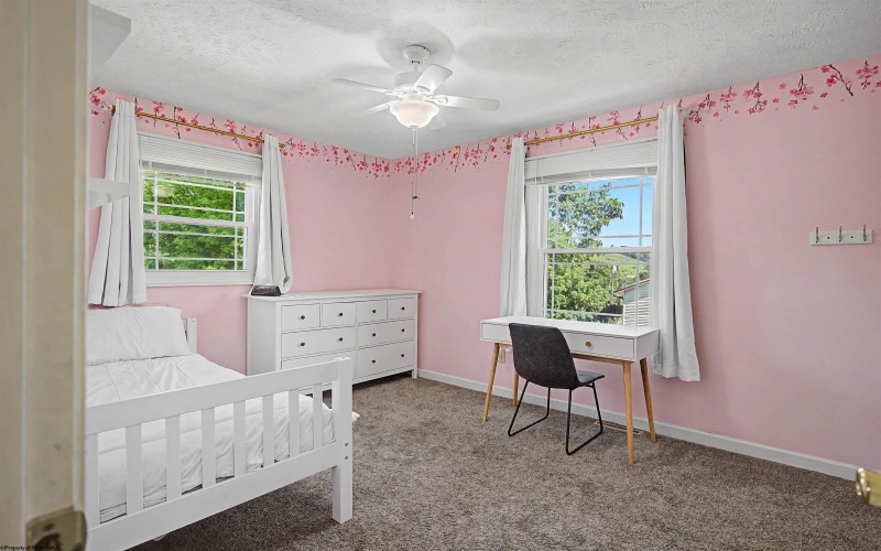 17 Greentree Drive, Morgantown, West Virginia 26508, 5 Bedrooms Bedrooms, 9 Rooms Rooms,2 BathroomsBathrooms,Single Family Detached,For Sale,Greentree,0,10166047 17 Greentree Drive, Morgantown, West Virginia 26508, 5 Bedrooms Bedrooms, 9 Rooms Rooms,2 BathroomsBathrooms,Single Family Detached,For Sale,Greentree,0,10166047