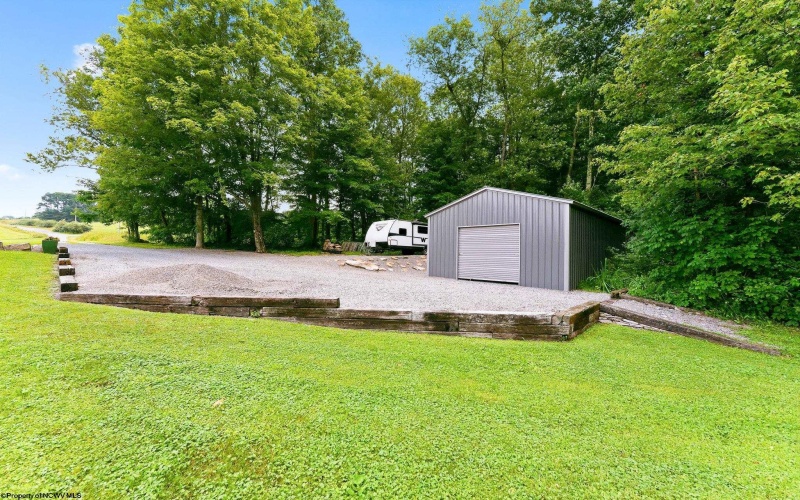 188 Whitetail Drive, Albright, West Virginia 26519, 2 Bedrooms Bedrooms, 5 Rooms Rooms,2 BathroomsBathrooms,Single Family Detached,For Sale,Whitetail,0,10166050