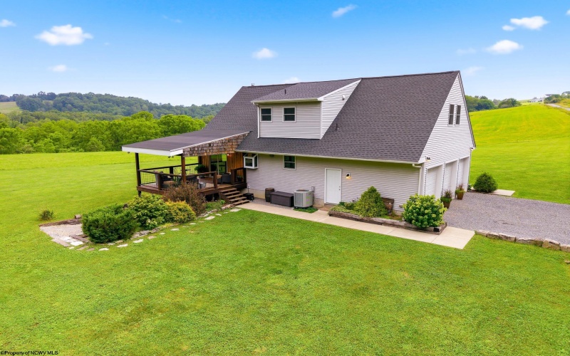 188 Whitetail Drive, Albright, West Virginia 26519, 2 Bedrooms Bedrooms, 5 Rooms Rooms,2 BathroomsBathrooms,Single Family Detached,For Sale,Whitetail,0,10166050