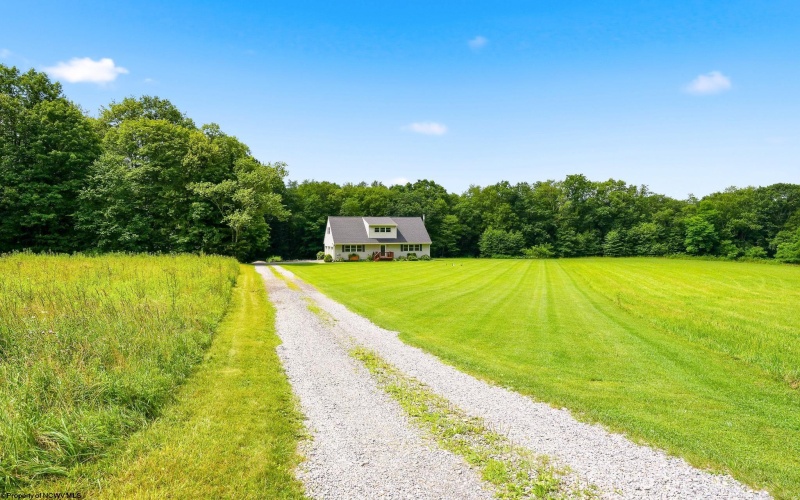 188 Whitetail Drive, Albright, West Virginia 26519, 2 Bedrooms Bedrooms, 5 Rooms Rooms,2 BathroomsBathrooms,Single Family Detached,For Sale,Whitetail,0,10166050