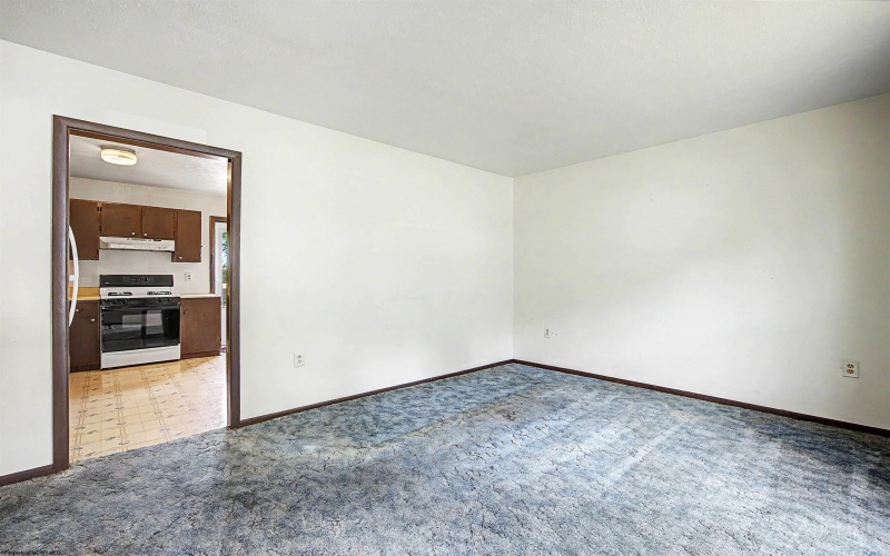 159 Estate Drive, Morgantown, West Virginia 26508, 3 Bedrooms Bedrooms, 6 Rooms Rooms,1 BathroomBathrooms,Single Family Detached,For Sale,Estate,0,10166052