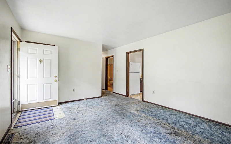 159 Estate Drive, Morgantown, West Virginia 26508, 3 Bedrooms Bedrooms, 6 Rooms Rooms,1 BathroomBathrooms,Single Family Detached,For Sale,Estate,0,10166052