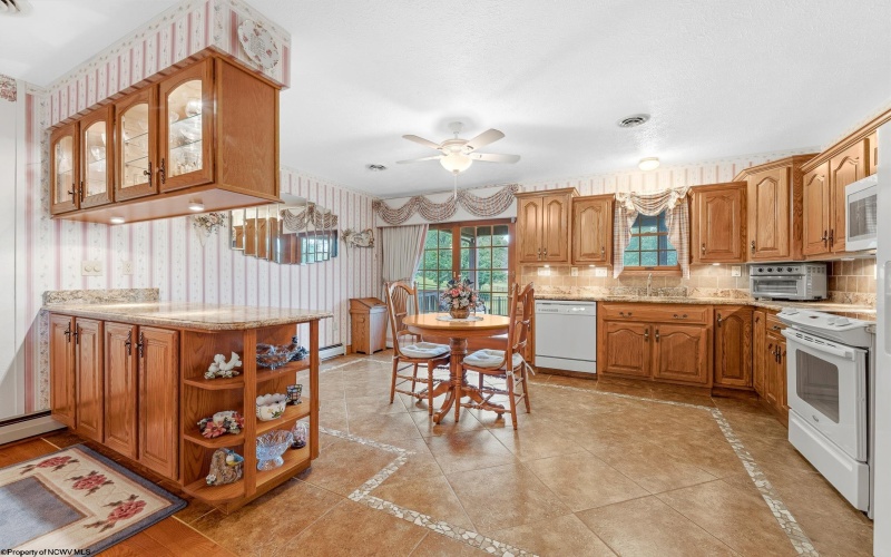 22 Cave Street, Fairchance, Pennsylvania 15436, 3 Bedrooms Bedrooms, 5 Rooms Rooms,3 BathroomsBathrooms,Single Family Detached,For Sale,Cave,0,10166051