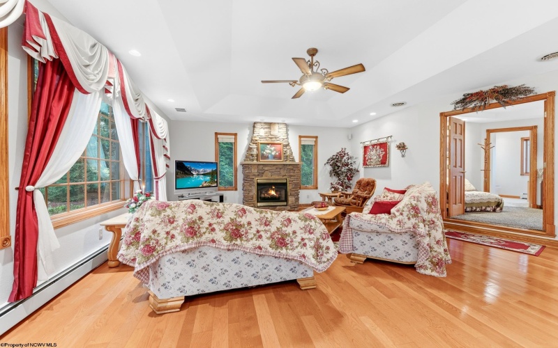 22 Cave Street, Fairchance, Pennsylvania 15436, 3 Bedrooms Bedrooms, 5 Rooms Rooms,3 BathroomsBathrooms,Single Family Detached,For Sale,Cave,0,10166051