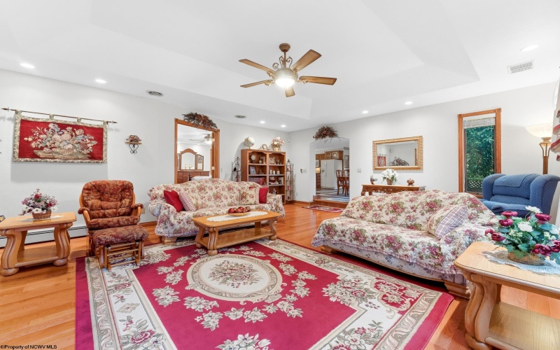 22 Cave Street, Fairchance, Pennsylvania 15436, 3 Bedrooms Bedrooms, 5 Rooms Rooms,3 BathroomsBathrooms,Single Family Detached,For Sale,Cave,0,10166051