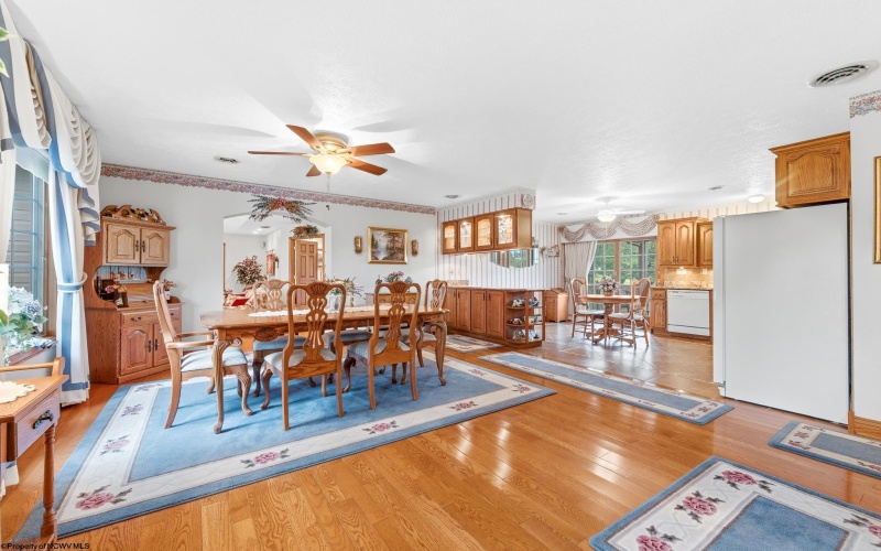 22 Cave Street, Fairchance, Pennsylvania 15436, 3 Bedrooms Bedrooms, 5 Rooms Rooms,3 BathroomsBathrooms,Single Family Detached,For Sale,Cave,0,10166051