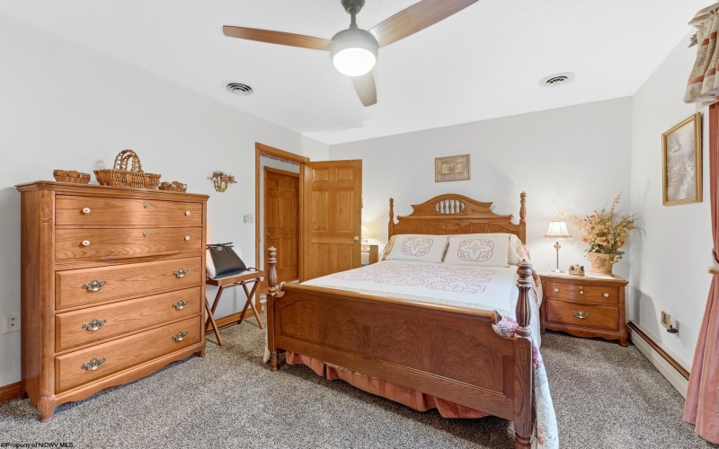 22 Cave Street, Fairchance, Pennsylvania 15436, 3 Bedrooms Bedrooms, 5 Rooms Rooms,3 BathroomsBathrooms,Single Family Detached,For Sale,Cave,0,10166051