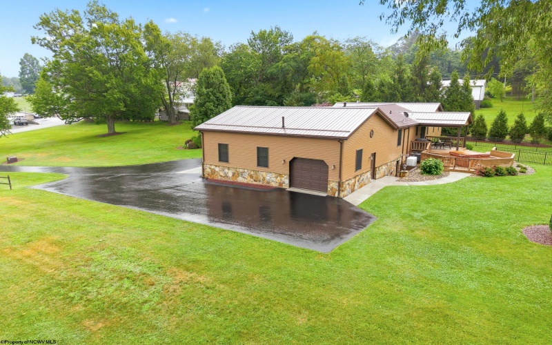 22 Cave Street, Fairchance, Pennsylvania 15436, 3 Bedrooms Bedrooms, 5 Rooms Rooms,3 BathroomsBathrooms,Single Family Detached,For Sale,Cave,0,10166051