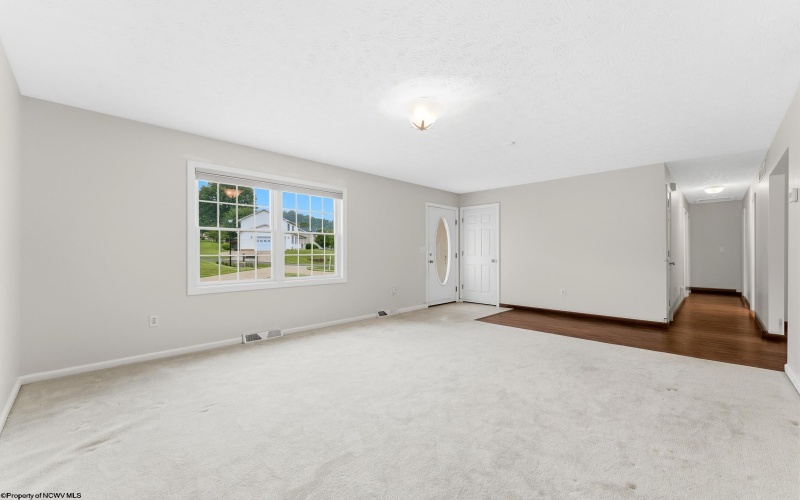 1010 Ashton Drive, Morgantown, West Virginia 26508, 3 Bedrooms Bedrooms, 8 Rooms Rooms,3 BathroomsBathrooms,Single Family Detached,For Sale,Ashton,0,10166066