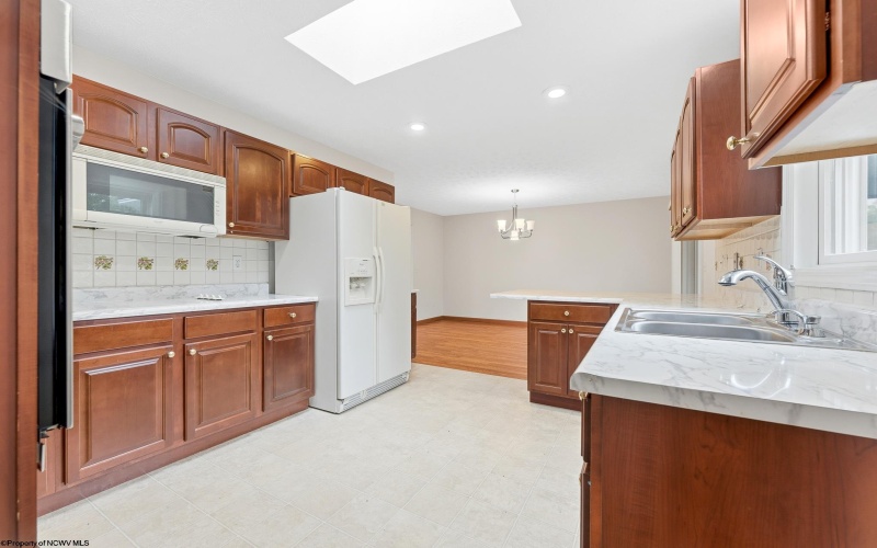 1010 Ashton Drive, Morgantown, West Virginia 26508, 3 Bedrooms Bedrooms, 8 Rooms Rooms,3 BathroomsBathrooms,Single Family Detached,For Sale,Ashton,0,10166066
