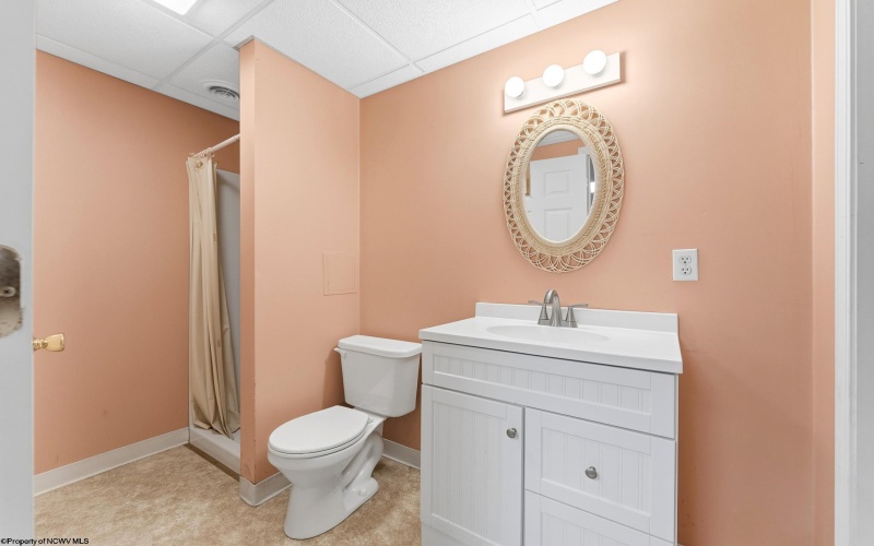1010 Ashton Drive, Morgantown, West Virginia 26508, 3 Bedrooms Bedrooms, 8 Rooms Rooms,3 BathroomsBathrooms,Single Family Detached,For Sale,Ashton,0,10166066