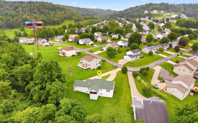 1010 Ashton Drive, Morgantown, West Virginia 26508, 3 Bedrooms Bedrooms, 8 Rooms Rooms,3 BathroomsBathrooms,Single Family Detached,For Sale,Ashton,0,10166066