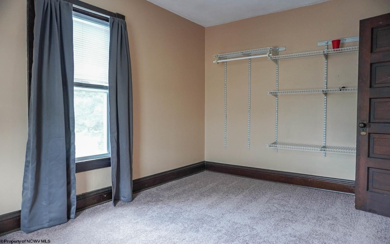 731 Virginia Avenue, Fairmont, West Virginia 26554, 2 Bedrooms Bedrooms, 5 Rooms Rooms,1 BathroomBathrooms,Single Family Detached,For Sale,Virginia,0,10166064