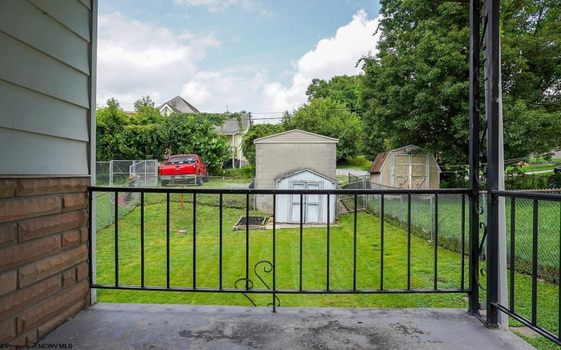 731 Virginia Avenue, Fairmont, West Virginia 26554, 2 Bedrooms Bedrooms, 5 Rooms Rooms,1 BathroomBathrooms,Single Family Detached,For Sale,Virginia,0,10166064