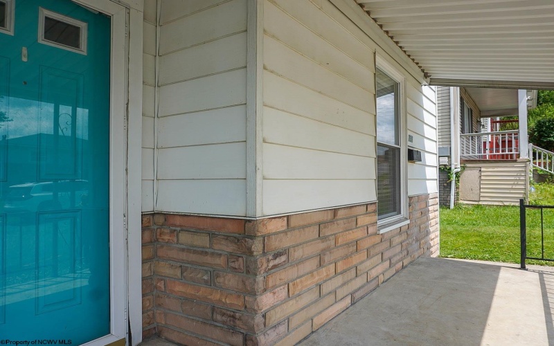 731 Virginia Avenue, Fairmont, West Virginia 26554, 2 Bedrooms Bedrooms, 5 Rooms Rooms,1 BathroomBathrooms,Single Family Detached,For Sale,Virginia,0,10166064