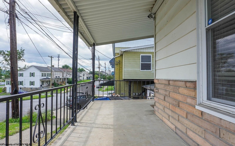 731 Virginia Avenue, Fairmont, West Virginia 26554, 2 Bedrooms Bedrooms, 5 Rooms Rooms,1 BathroomBathrooms,Single Family Detached,For Sale,Virginia,0,10166064