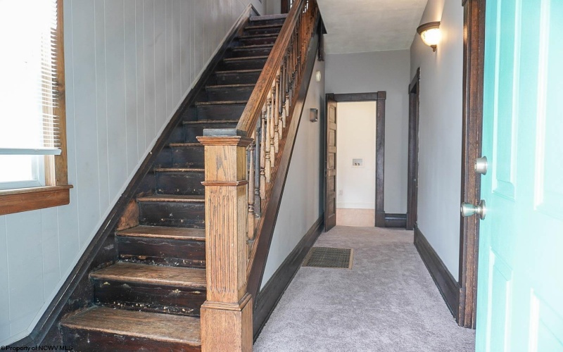 731 Virginia Avenue, Fairmont, West Virginia 26554, 2 Bedrooms Bedrooms, 5 Rooms Rooms,1 BathroomBathrooms,Single Family Detached,For Sale,Virginia,0,10166064