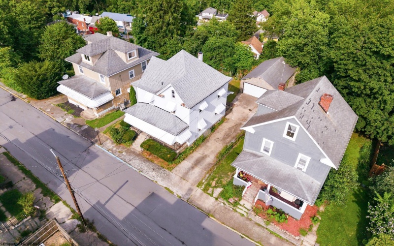 309 Lyndhurst Street, Morgantown, West Virginia 26501, 3 Bedrooms Bedrooms, 6 Rooms Rooms,1 BathroomBathrooms,Single Family Detached,For Sale,Lyndhurst,0,10166061