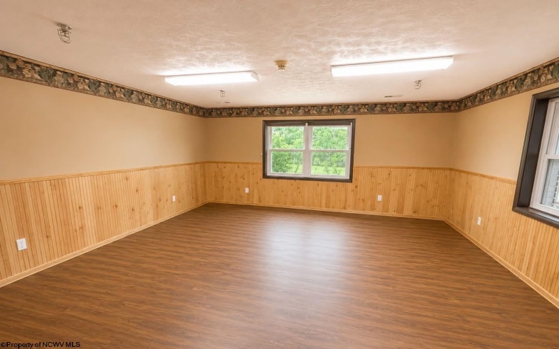 200 4th Street, Terra Alta, West Virginia 26764, 6 Bedrooms Bedrooms, 15 Rooms Rooms,5 BathroomsBathrooms,Single Family Detached,For Sale,4th,0,10166055