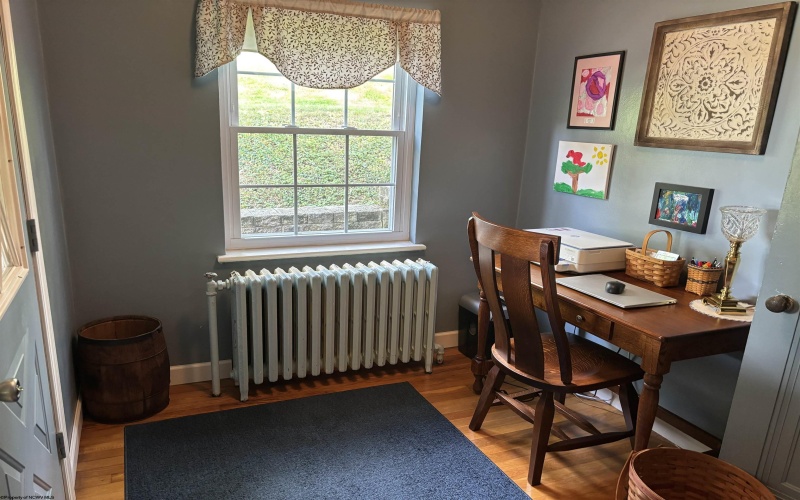 1378 Locust Avenue, Fairmont, West Virginia 26554, 4 Bedrooms Bedrooms, 7 Rooms Rooms,2 BathroomsBathrooms,Single Family Detached,For Sale,Locust,0,10166056