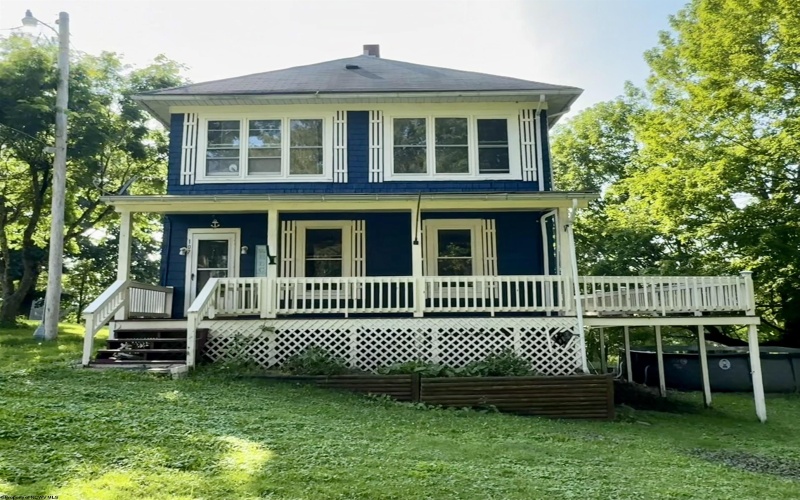 107 Jaycee Avenue, Terra Alta, West Virginia 26764, 3 Bedrooms Bedrooms, 7 Rooms Rooms,2 BathroomsBathrooms,Single Family Detached,For Sale,Jaycee,0,10166062