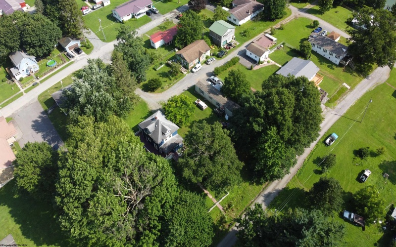107 Jaycee Avenue, Terra Alta, West Virginia 26764, 3 Bedrooms Bedrooms, 7 Rooms Rooms,2 BathroomsBathrooms,Single Family Detached,For Sale,Jaycee,0,10166062
