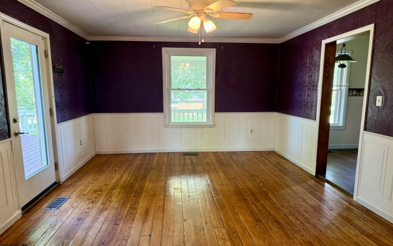 107 Jaycee Avenue, Terra Alta, West Virginia 26764, 3 Bedrooms Bedrooms, 7 Rooms Rooms,2 BathroomsBathrooms,Single Family Detached,For Sale,Jaycee,0,10166062