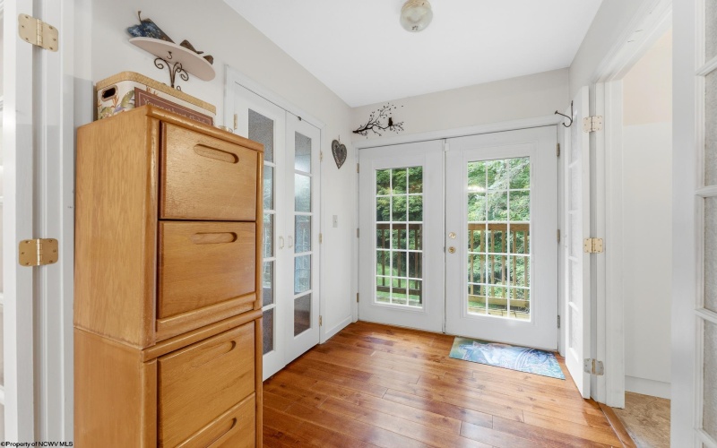 552 Beulah Road, Morgantown, West Virginia 26508, 3 Bedrooms Bedrooms, 7 Rooms Rooms,3 BathroomsBathrooms,Single Family Detached,For Sale,Beulah,0,10166059