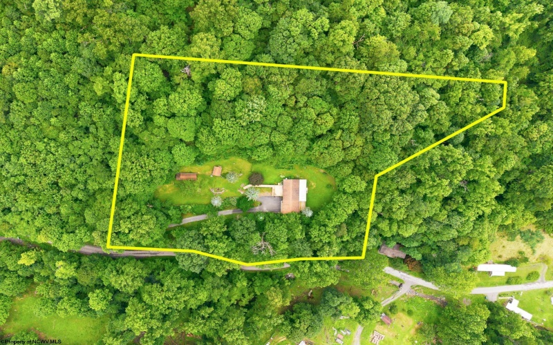 552 Beulah Road, Morgantown, West Virginia 26508, 3 Bedrooms Bedrooms, 7 Rooms Rooms,3 BathroomsBathrooms,Single Family Detached,For Sale,Beulah,0,10166059