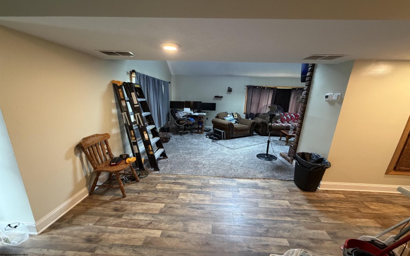 220 Red Oak Lane, Elkins, West Virginia 26241, 3 Bedrooms Bedrooms, 8 Rooms Rooms,2 BathroomsBathrooms,Single Family Detached,For Sale,Red Oak,0,10166073