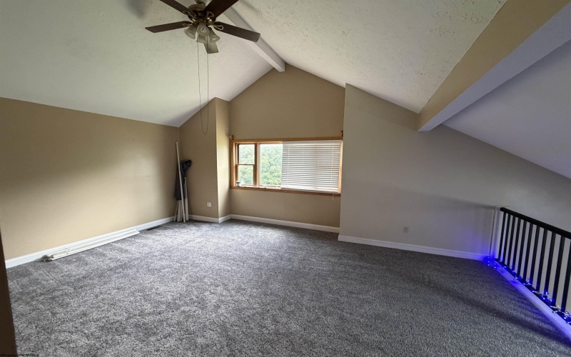 220 Red Oak Lane, Elkins, West Virginia 26241, 3 Bedrooms Bedrooms, 8 Rooms Rooms,2 BathroomsBathrooms,Single Family Detached,For Sale,Red Oak,0,10166073