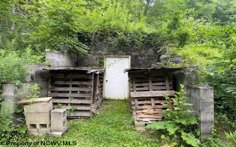 59 Adobe Drive, Belington, West Virginia 26250, 3 Bedrooms Bedrooms, 5 Rooms Rooms,1 BathroomBathrooms,Single Family Detached,For Sale,Adobe,0,10166071