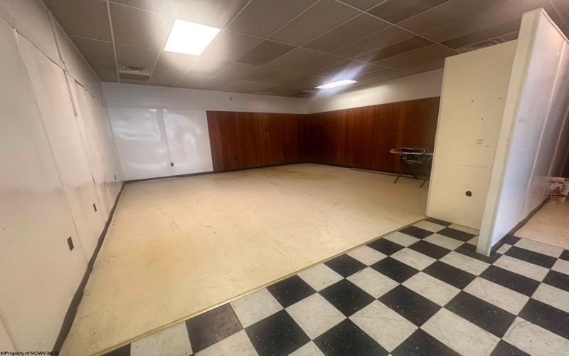 100 B State Avenue, Terra Alta, West Virginia 26764, 0 , 0 ,0,Commercial (lease),For Rent,State,0,10166093