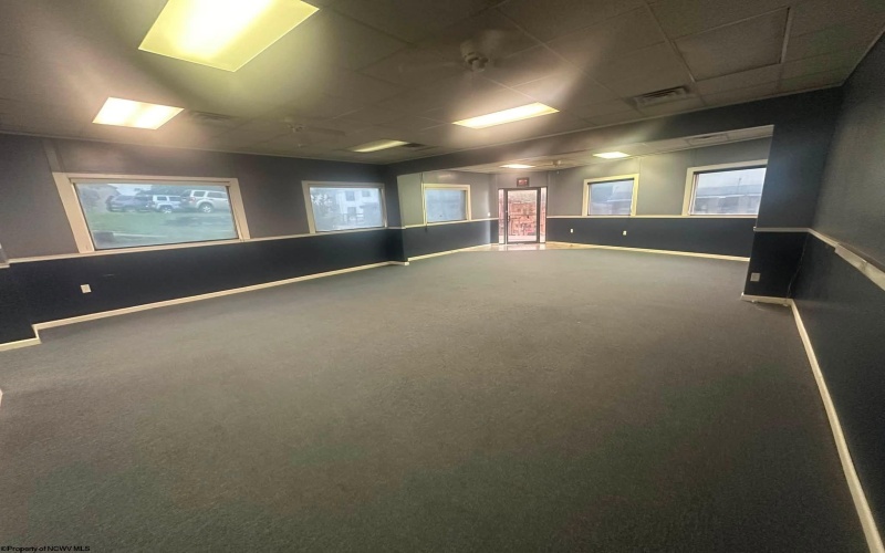 100 A State Avenue, Terra Alta, West Virginia 26764, 0 , 0 ,0,Commercial (lease),For Rent,State,0,10166094