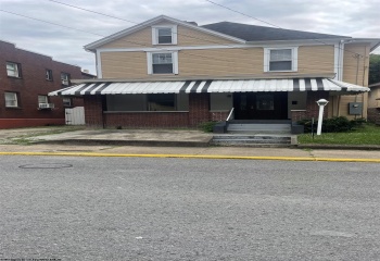 455 Washington Avenue, Clarksburg, West Virginia 26301, 4 Bedrooms Bedrooms, 10 Rooms Rooms,3 BathroomsBathrooms,Single Family Detached,For Sale,Washington,0,10166090