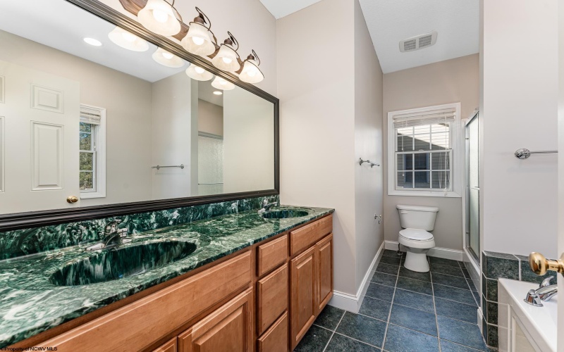 3 Turtle Creek Drive, Morgantown, West Virginia 26508, 3 Bedrooms Bedrooms, 6 Rooms Rooms,2 BathroomsBathrooms,Single Family Detached,For Sale,Turtle Creek,0,10166089