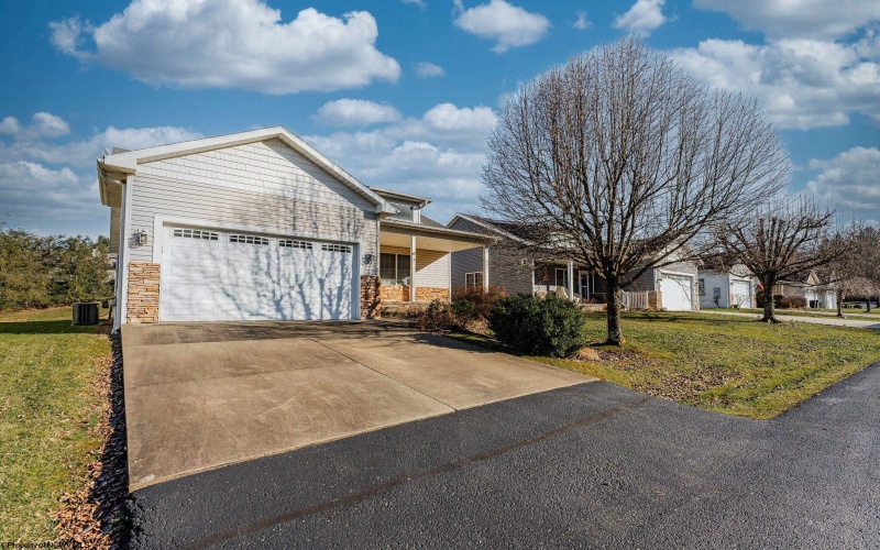 3 Turtle Creek Drive, Morgantown, West Virginia 26508, 3 Bedrooms Bedrooms, 6 Rooms Rooms,2 BathroomsBathrooms,Single Family Detached,For Sale,Turtle Creek,0,10166089