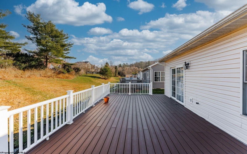 3 Turtle Creek Drive, Morgantown, West Virginia 26508, 3 Bedrooms Bedrooms, 6 Rooms Rooms,2 BathroomsBathrooms,Single Family Detached,For Sale,Turtle Creek,0,10166089
